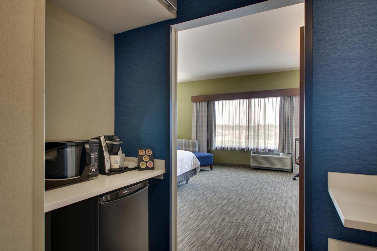 Holiday Inn Express & Suites Findlay North By Ihg Exterior photo