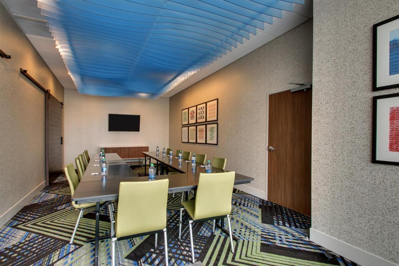 Holiday Inn Express & Suites Findlay North By Ihg Exterior photo
