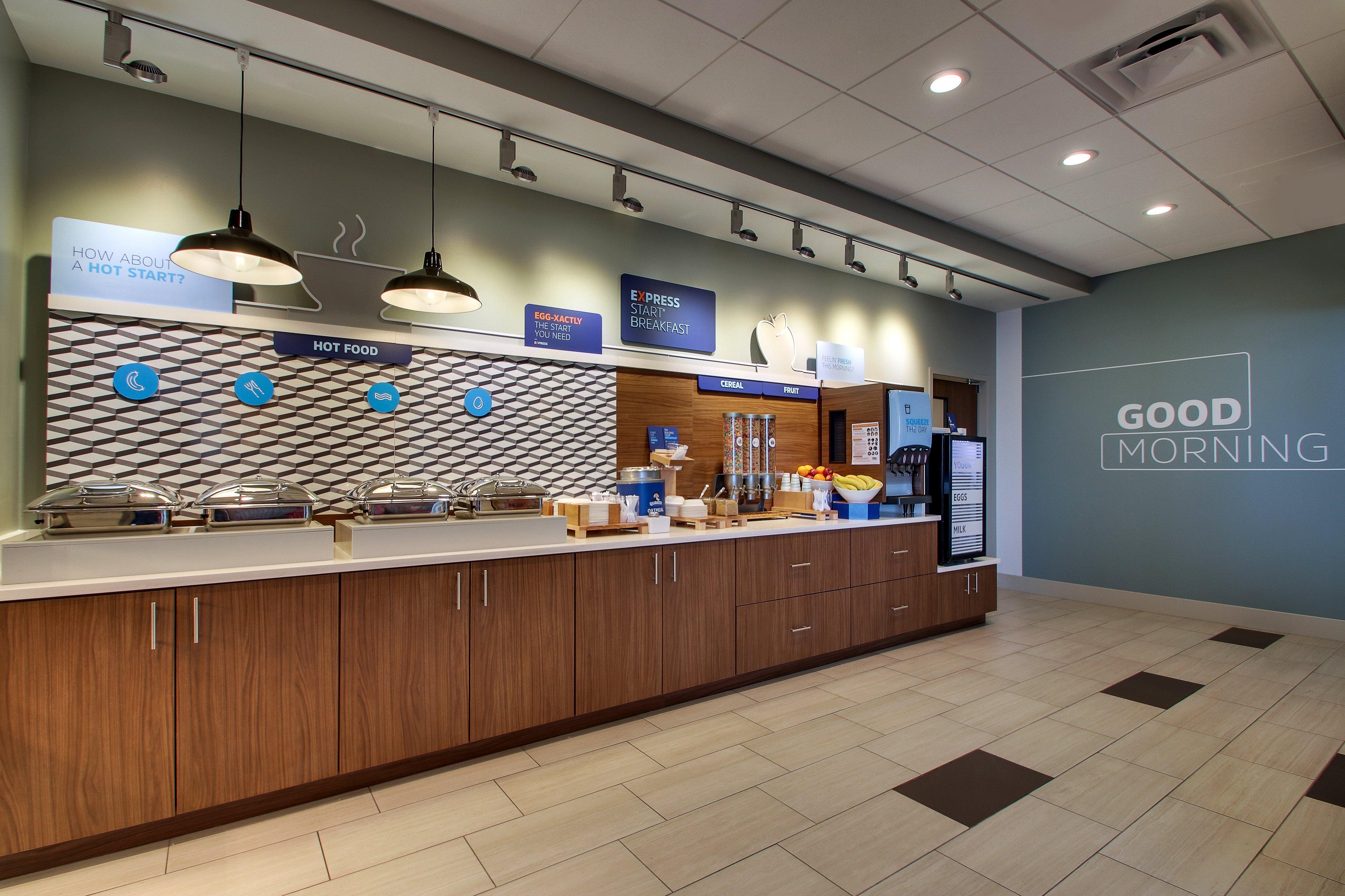 Holiday Inn Express & Suites Findlay North By Ihg Exterior photo