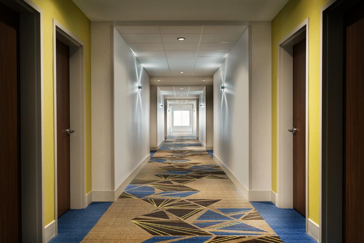 Holiday Inn Express & Suites Findlay North By Ihg Exterior photo