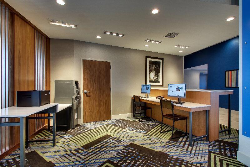 Holiday Inn Express & Suites Findlay North By Ihg Exterior photo